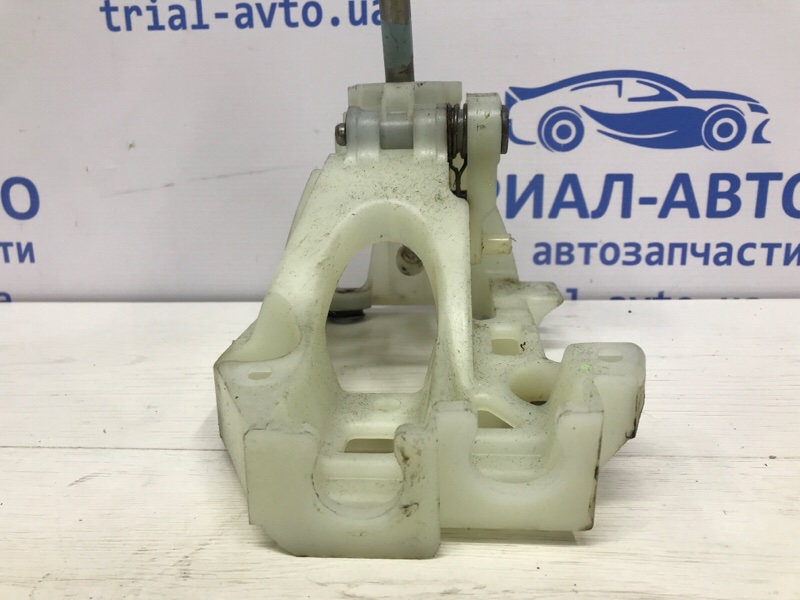 Кулиса переключения МКПП RAV 4 2005-2012 A30 2.0 бензин 1AZFE