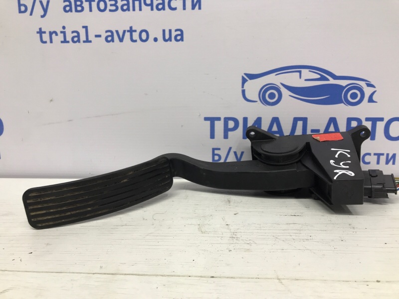 Педаль газа Kyron 2005-2016 DJ 2.0 diesel D20Dt