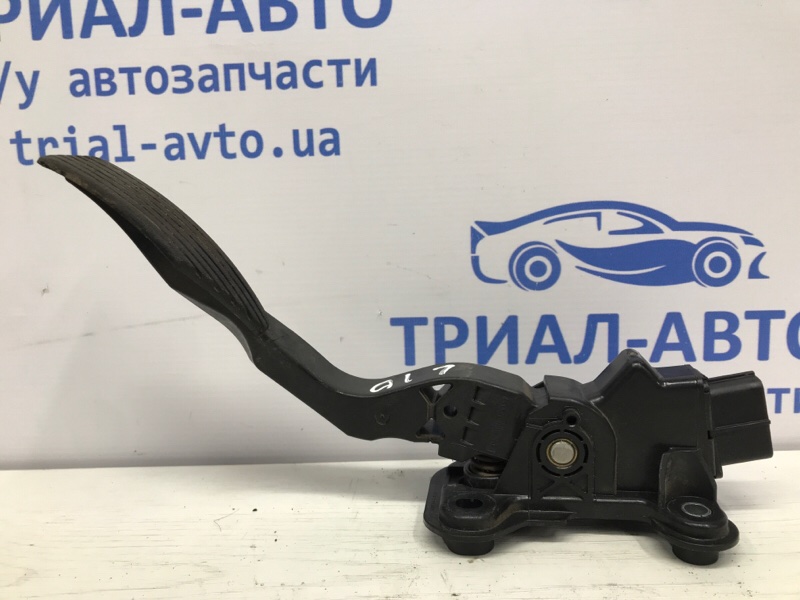 Педаль газа Mitsubishi Lancer 2007-2017 10 1.5 бензин 4a91 MN101543 Б/У