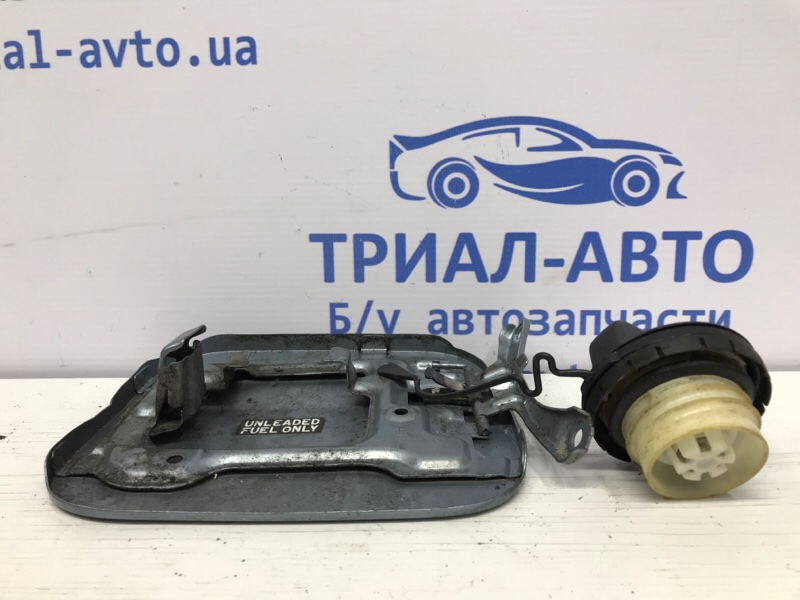Лючок бака Lexus RX 350 XU30 3.5 Бензин 2GRFE