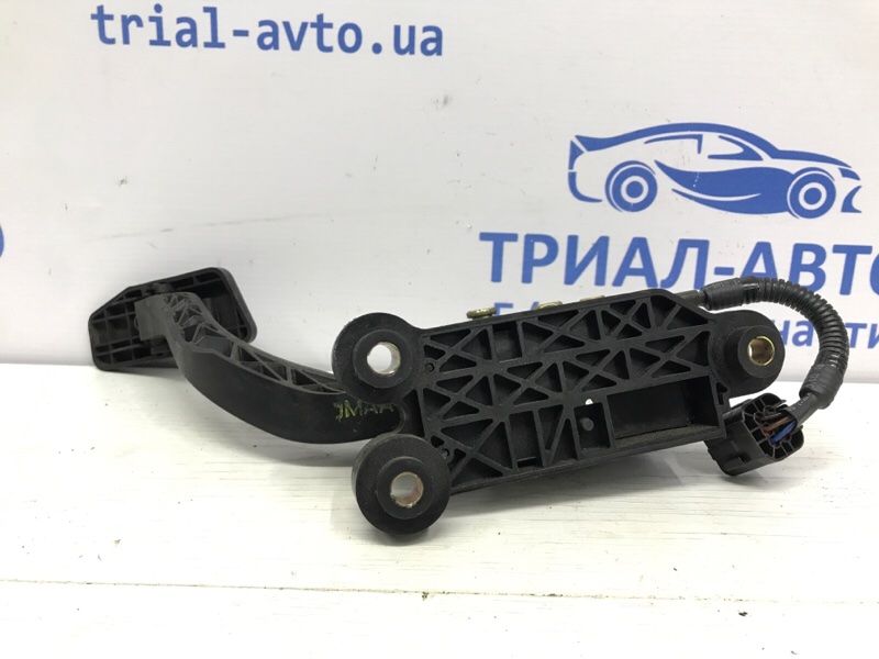 Педаль газа Hyundai Tucson JM 2.0 diesel D4EA