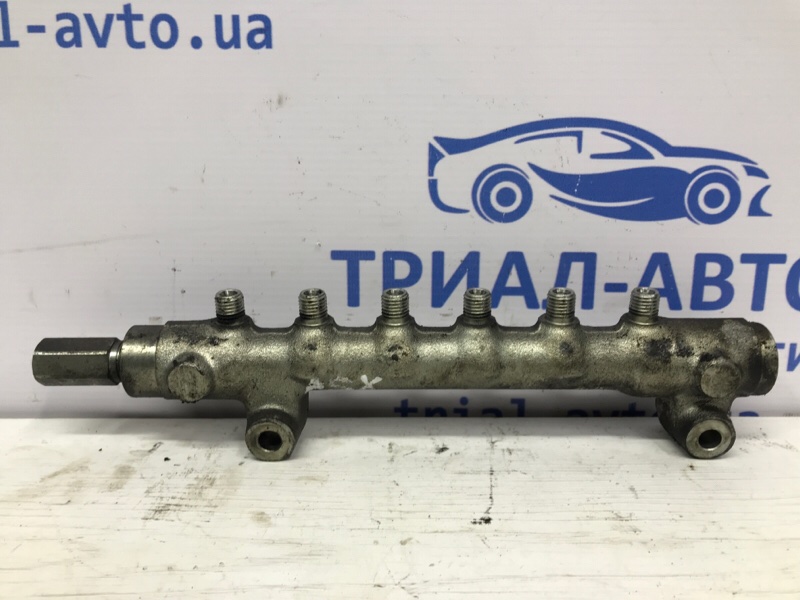 Топливная рампа Mitsubishi ASX 2010- GA 1.8 Diesel 4N13 1465A304 Б/У