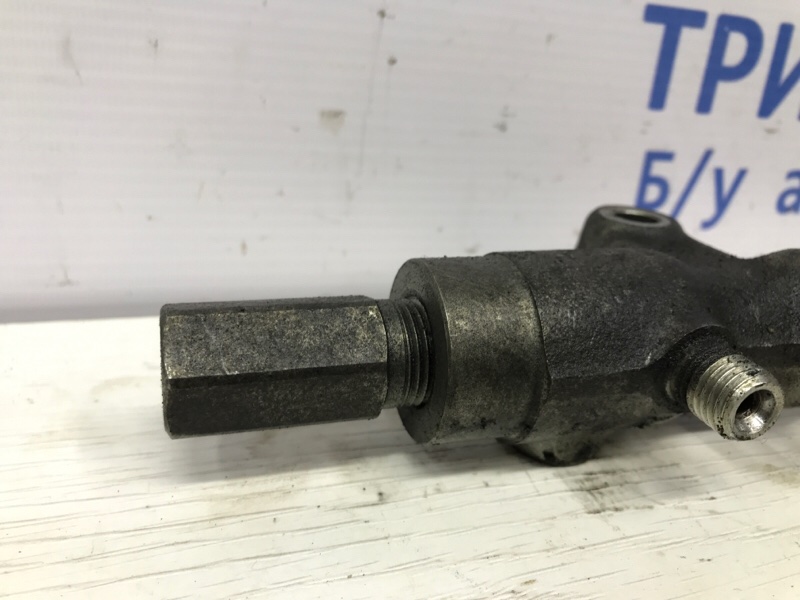 Топливная рампа Mitsubishi ASX GA 1.8 Diesel 4N13