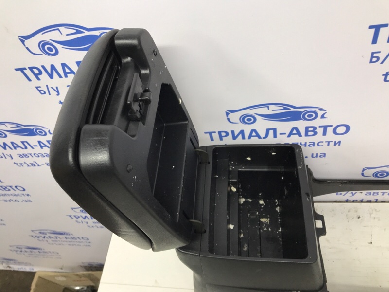 Подлокотник Grand Vitara 2005-2016 JT 2.0 Бензин J20A