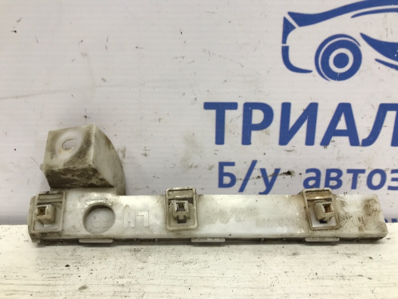 Запчасть кронштейн бампера передний левый Mitsubishi Lancer 2007-2017 10 1.5 бензин 4a91 6400A403 Б/У Кронштейн бампера передний левый Mitsubishi Lancer 2007-2017 10 1.5 бензин 4a91 6400A403 Б/У