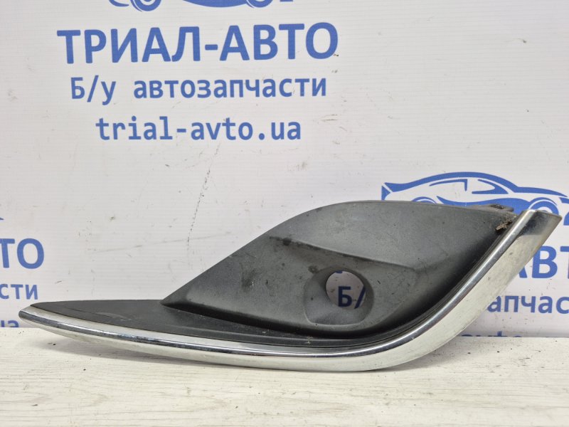 Решетка противотуманки правая Mazda 6 2012- GJ 2.2 diesel G46L50C11 Б/У