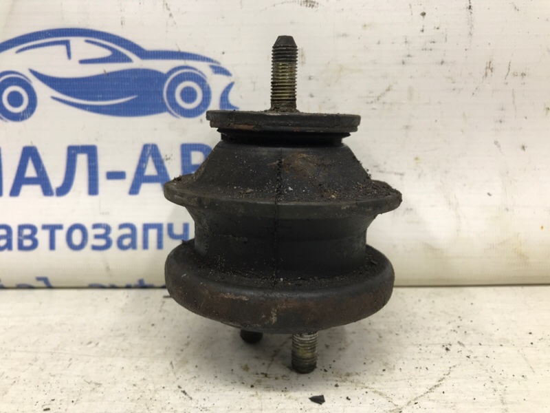 Запчасть подушка двс Suzuki Grand Vitara 2005-2016 JT 2.0 Бензин J20A 11610-65J01 Б/У Подушка ДВС Suzuki Grand Vitara 2005-2016 JT 2.0 Бензин J20A 11610-65J01 Б/У