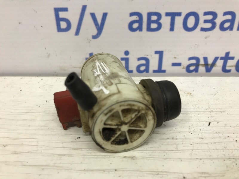 Насос омывателя стекла Mitsubishi Pajero Sport K9 2.5 Diesel 4D56 МКПП