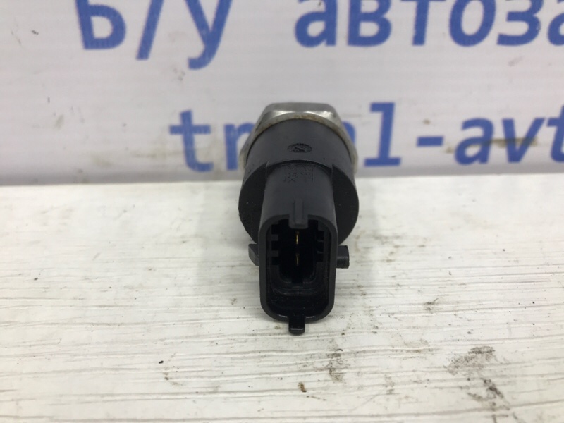 Датчик давления топлива в рейке Tucson 2004-2009 JM 2.0 diesel D4EA МКПП Датчик давления топлива в рейке Tucson 2004-2009 JM 2.0 diesel D4EA МКПП