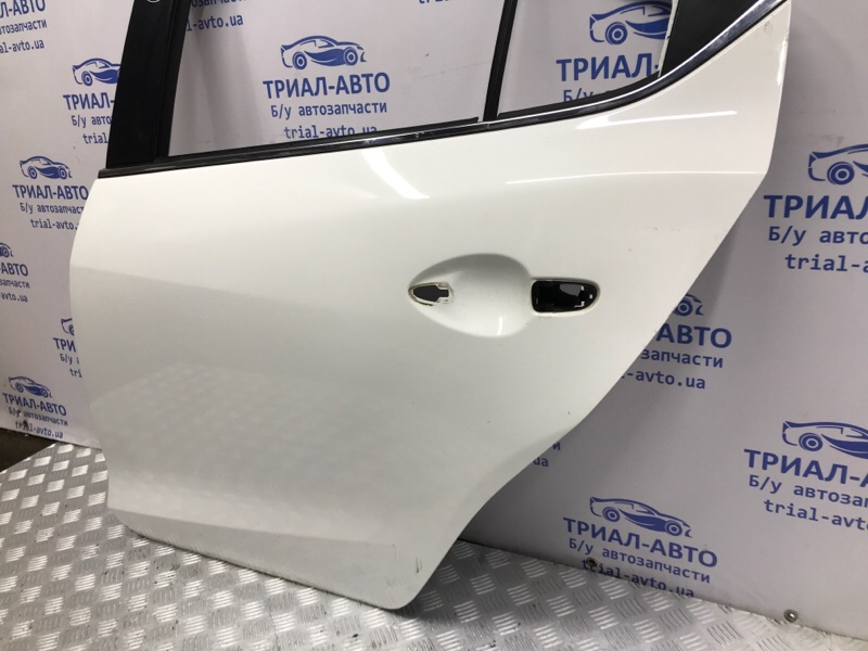 Дверь задняя левая 3 2013-2019 BM 2.2 diesel Дверь задняя левая 3 2013-2019 BM 2.2 diesel