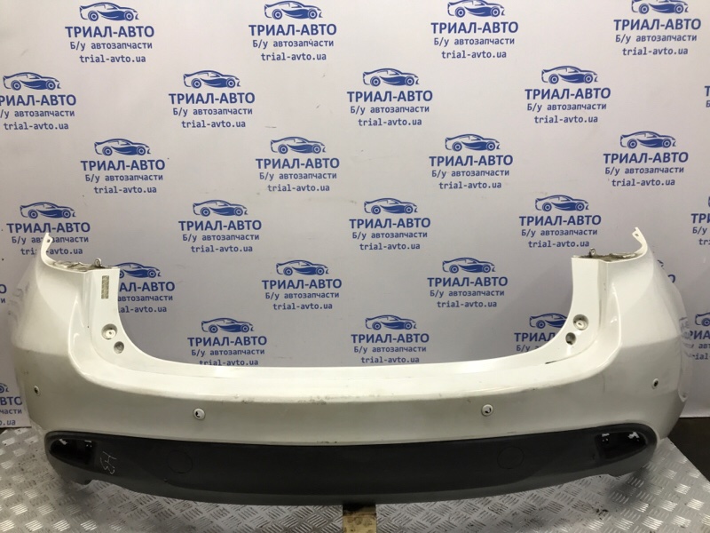 Бампер задний Mazda 3 2013-2019 BM 2.2 diesel BHS3-50-221B BB Б/У