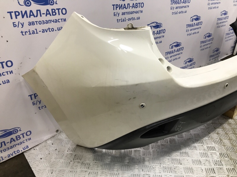 Бампер задний Mazda 3 BM 2.2 diesel