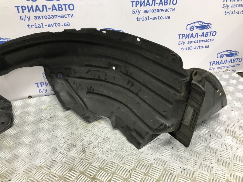Подкрылок передний правый 3 2013-2019 BM 2.2 diesel