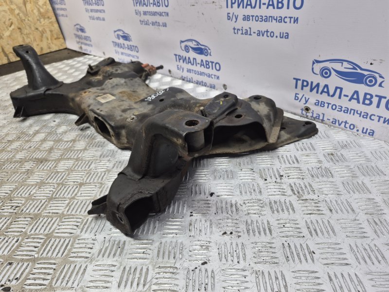 Балка передней подвески Hyundai I30 GD 1.6 diesel D4FB