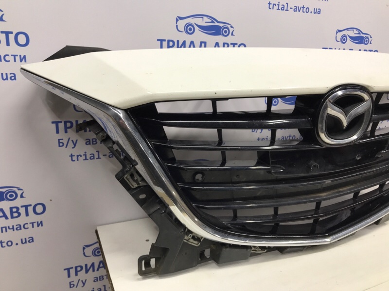 Решетка радиатора 3 2013-2019 BM 2.2 diesel Решетка радиатора 3 2013-2019 BM 2.2 diesel