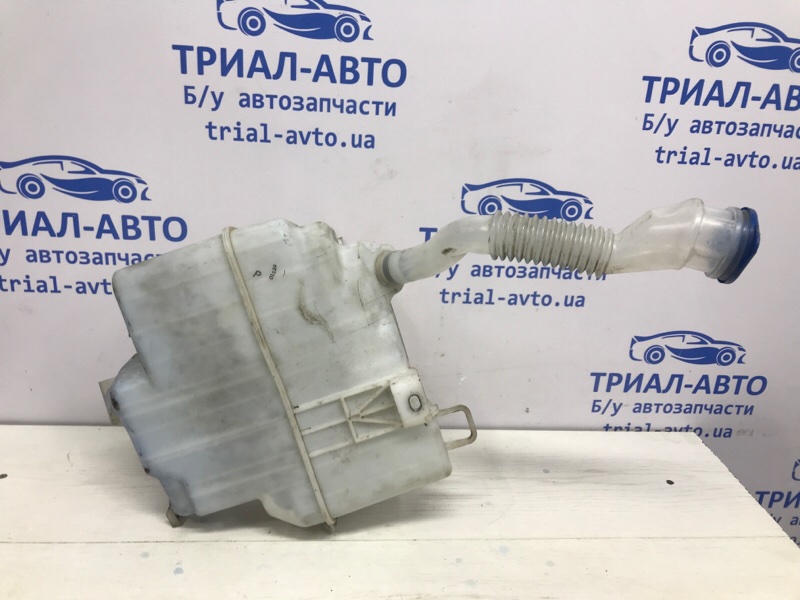 Бачок омывателя 3 2013-2019 BM 2.2 diesel Бачок омывателя 3 2013-2019 BM 2.2 diesel