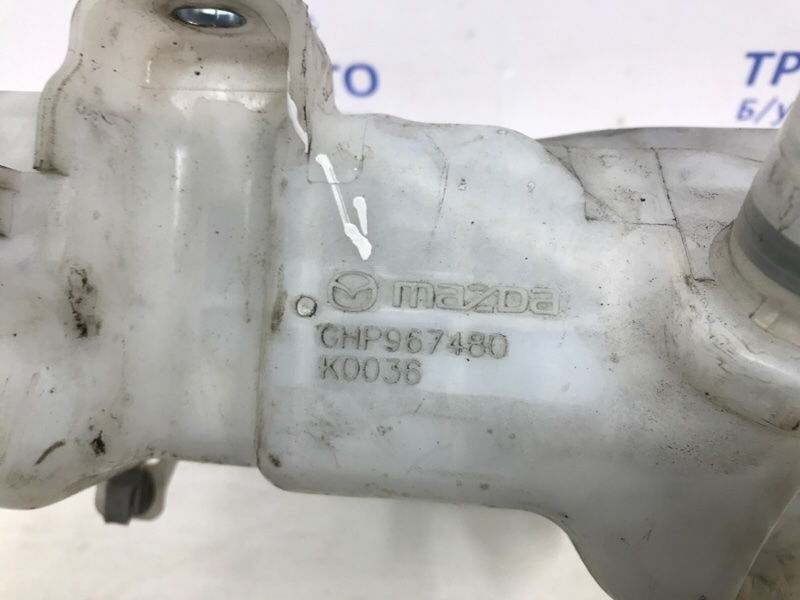 Бачок омывателя 3 2013-2019 BM 2.2 diesel Бачок омывателя 3 2013-2019 BM 2.2 diesel