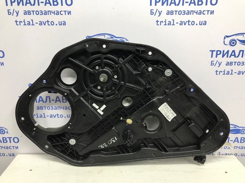 Стеклоподъемник задний правый (ручной) Hyundai I30 2011-2017 GD 1.6 diesel D4FB 83481A6000 Б/У