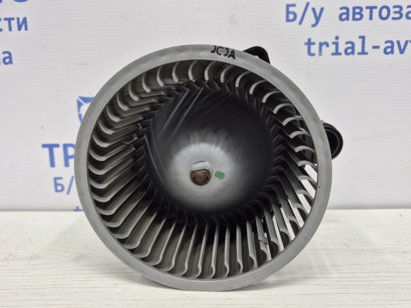 Моторчик печки I30 2011-2017 GD 1.6 diesel D4FB Моторчик печки I30 2011-2017 GD 1.6 diesel D4FB