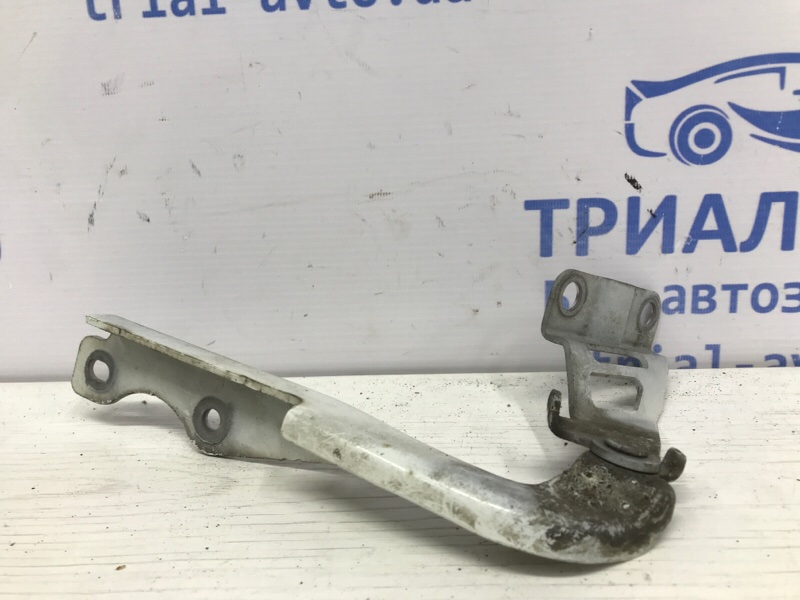 Петля капота левая Mazda 3 BM 2.2 diesel