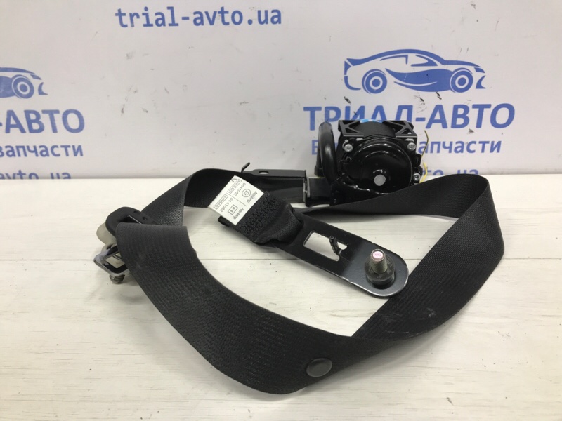 Ремень безопасности передний правый Mazda CX 5 2011-2017 KE 2.2 diesel KD45-57-L30C 01 Б/У