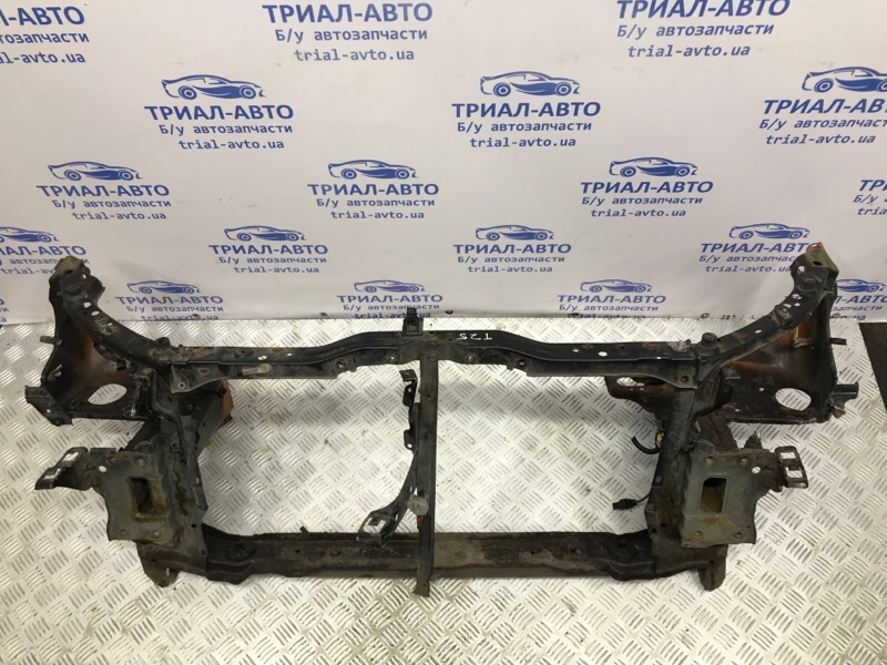 Панель передняя Avensis 2003-2009 T25 1.8 бензин 1ZZFE