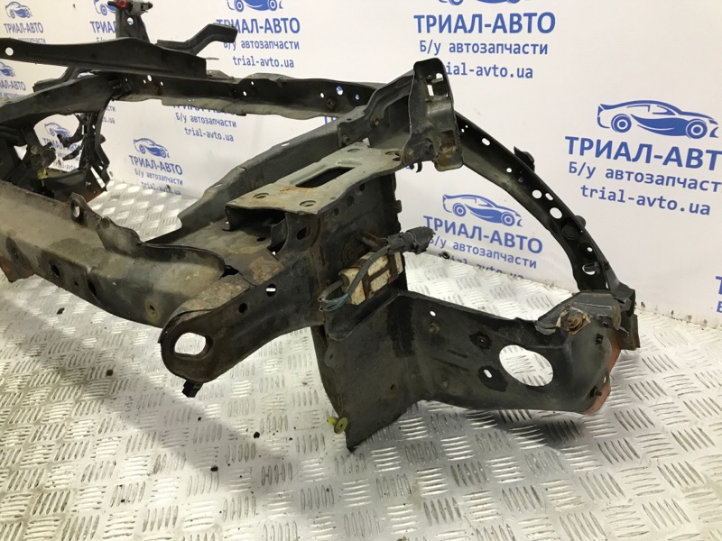 Панель передняя Avensis 2003-2009 T25 1.8 бензин 1ZZFE