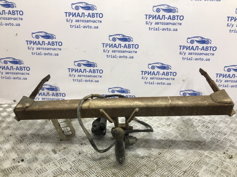 Запчасть фаркоп Toyota Avensis 2003-2009 T25 1.8 бензин 1ZZFE Б/У Фаркоп Toyota Avensis 2003-2009 T25 1.8 бензин 1ZZFE Б/У