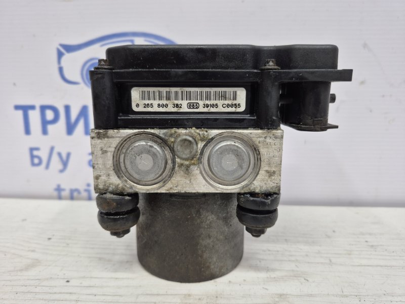 Блок abs Toyota Avensis T25 1.8 бензин 1ZZFE