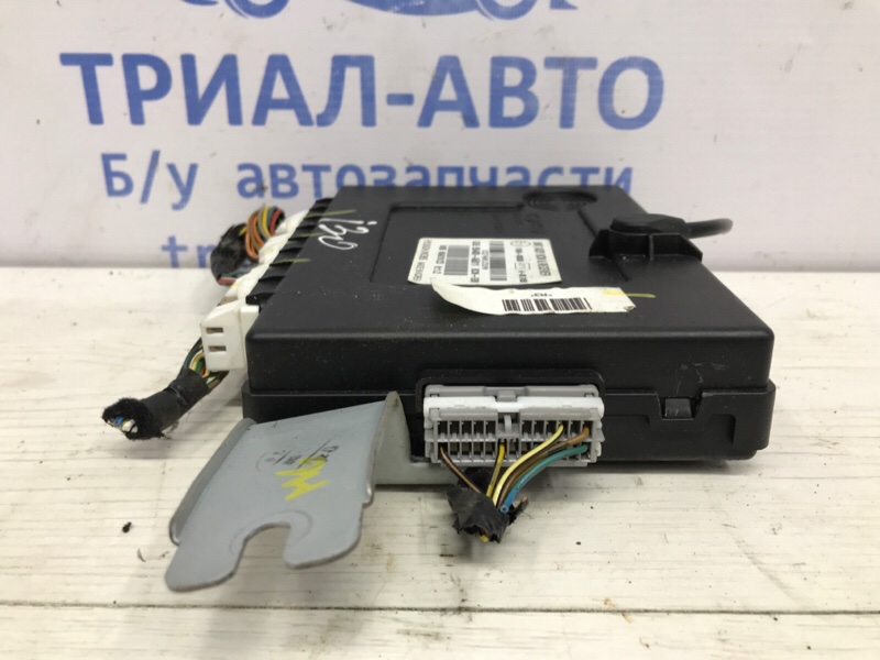 Блок комфорта Hyundai I30 GD 1.6 diesel D4FB