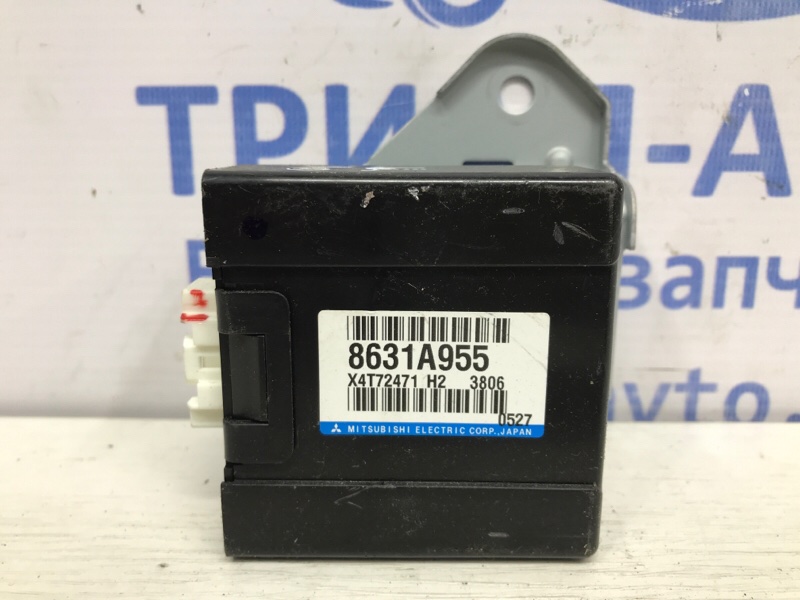 Блок управления Mitsubishi Outlander 2012-2021 GF 2.2 diesel 4N14 8631A955 Б/У