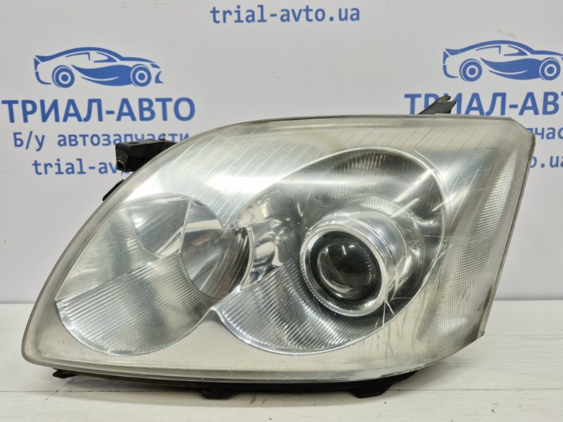 Фара левая галоген Toyota Avensis 2003-2009 T25 1.8 бензин 1ZZFE 8117005220 Б/У