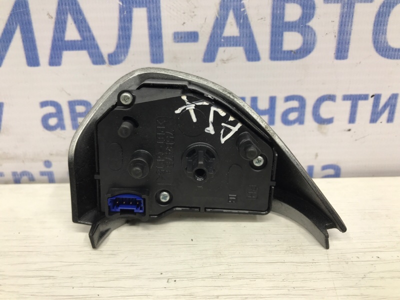 Кнопки руля ASX 2010- GA 1.8 Diesel 4N13