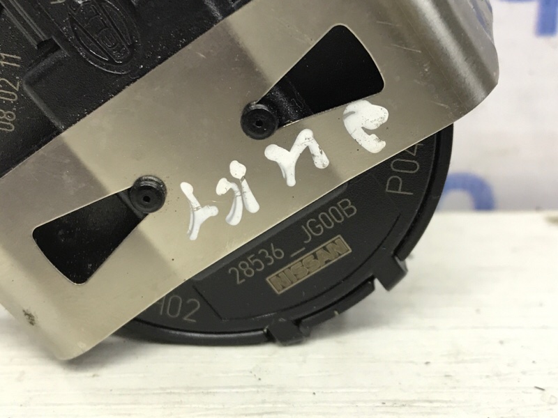 Датчик дождя Nissan Juke F15 1.6 turbo MR16DDT Датчик дождя Nissan Juke F15 1.6 turbo MR16DDT