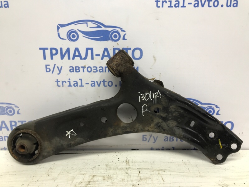 Запчасть рычаг правый Hyundai I30 2011-2017 GD 1.6 diesel D4FB 54501-A6200 Б/У Рычаг правый Hyundai I30 2011-2017 GD 1.6 diesel D4FB 54501-A6200 Б/У