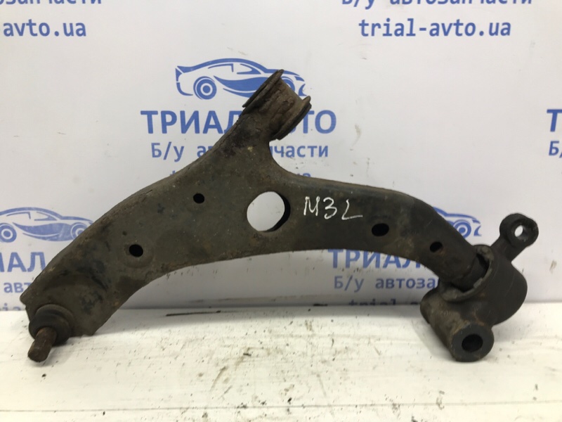 Рычаг левый Mazda 3 2013-2019 BM 2.2 diesel B60P-34-350 Б/У