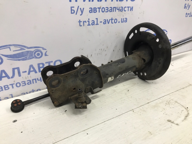 Амортизатор передний правый Mazda CX 5 KE 2.2 diesel