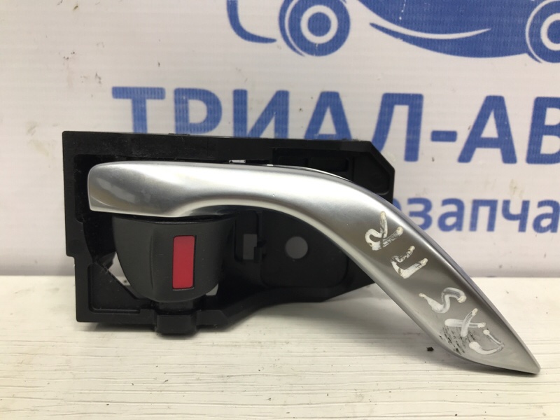 Ручка двери внутренняя правая Mazda CX 5 2011-2017 KE 2.2 diesel KD53-58-330B Б/У