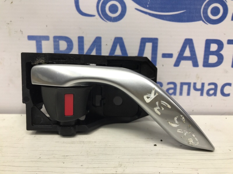 Ручка двери внутренняя правая Mazda CX 5 2011-2017 KE 2.2 diesel KD53-58-330B Б/У