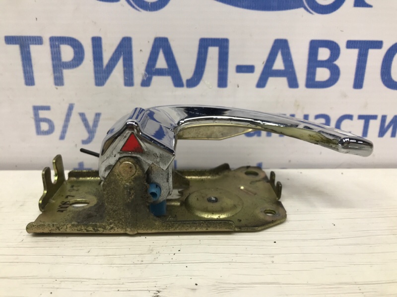 Ручка двери внутренняя правая Sorento 2002-2011 BL 2.5 diesel D4CB МКПП Ручка двери внутренняя правая Sorento 2002-2011 BL 2.5 diesel D4CB МКПП