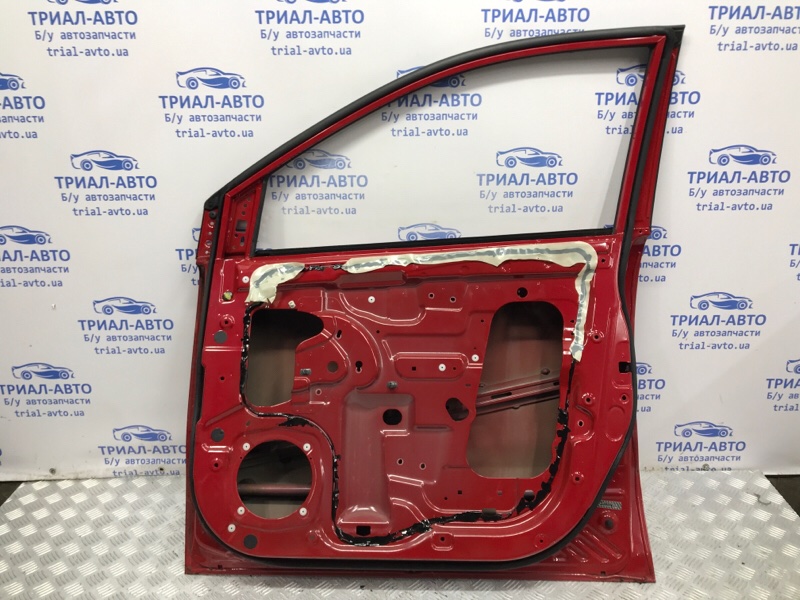 Дверь передняя правая Korando 2010-2019 C200 2.0 diesel D20DTF Дверь передняя правая Korando 2010-2019 C200 2.0 diesel D20DTF