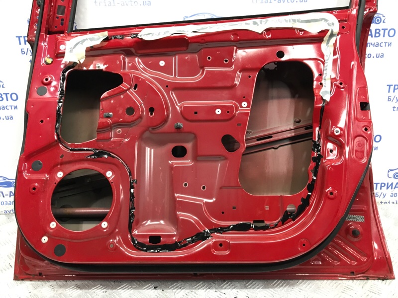 Дверь передняя правая Korando 2010-2019 C200 2.0 diesel D20DTF Дверь передняя правая Korando 2010-2019 C200 2.0 diesel D20DTF