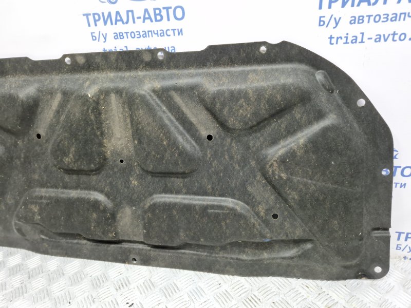 Обшивка капота Korando 2010-2019 C200 2.0 diesel D20DTF