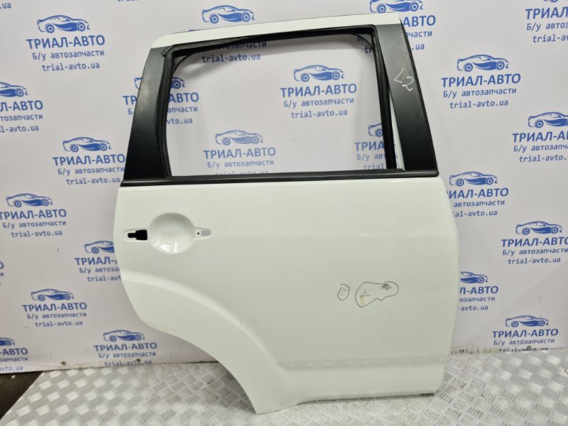 Дверь задняя правая Mitsubishi Outlander 2007-2012 XL 2.2 diesel 4N14 5730A242 Б/У