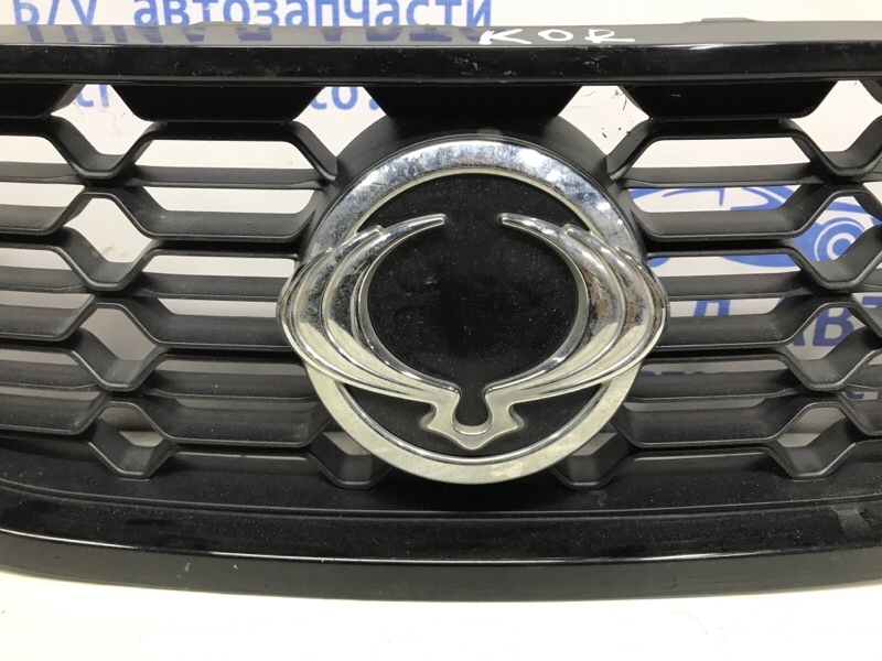 Решетка радиатора Korando 2010-2019 C200 2.0 diesel D20DTF Решетка радиатора Korando 2010-2019 C200 2.0 diesel D20DTF