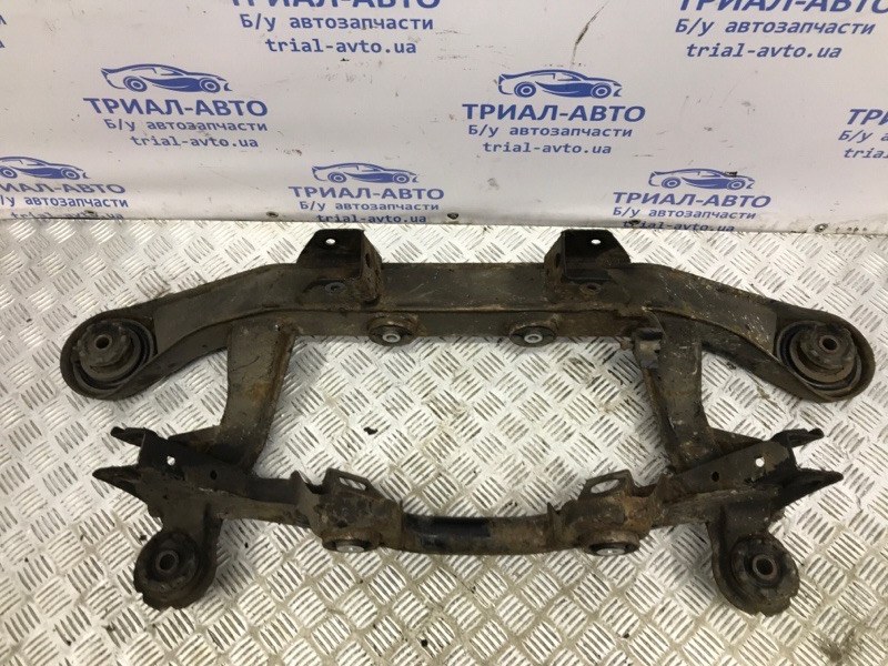 Балка задней подвески Korando 2010-2019 C200 2.0 diesel D20DTF Балка задней подвески Korando 2010-2019 C200 2.0 diesel D20DTF