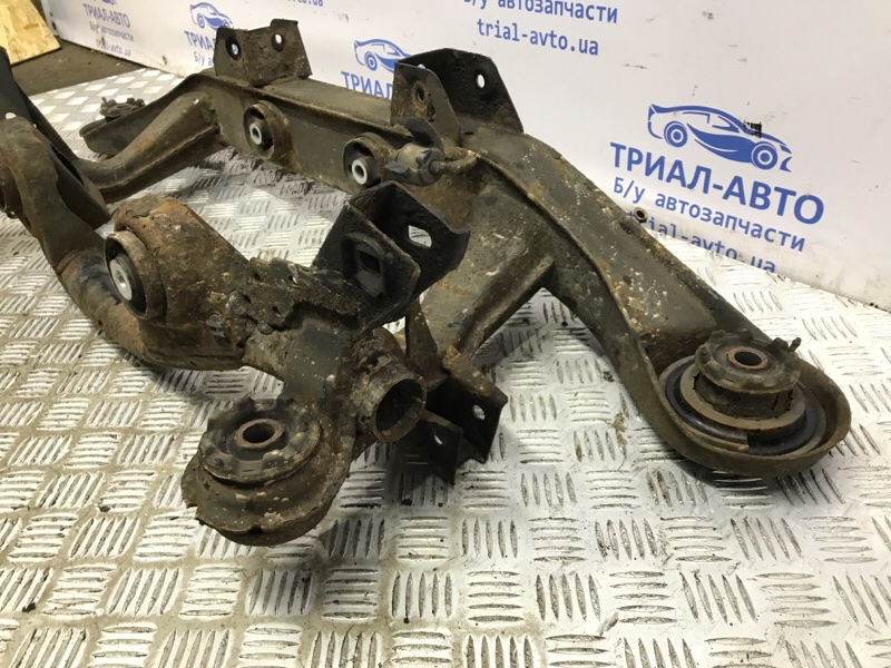 Балка задней подвески Korando 2010-2019 C200 2.0 diesel D20DTF Балка задней подвески Korando 2010-2019 C200 2.0 diesel D20DTF