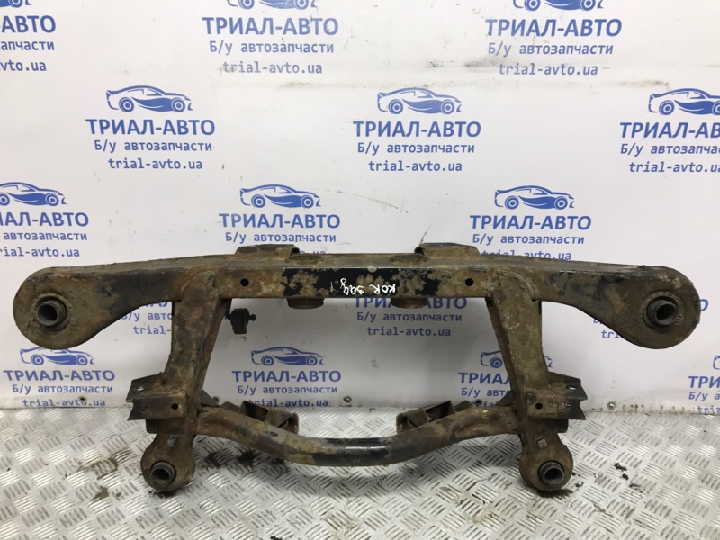 Балка задней подвески Korando 2010-2019 C200 2.0 diesel D20DTF Балка задней подвески Korando 2010-2019 C200 2.0 diesel D20DTF