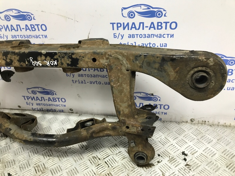 Балка задней подвески Korando 2010-2019 C200 2.0 diesel D20DTF Балка задней подвески Korando 2010-2019 C200 2.0 diesel D20DTF
