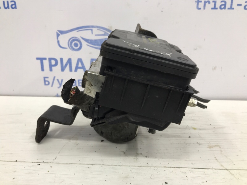 Блок abs SsangYong Korando 2010-2019 C200 2.0 diesel D20DTF 4892034300 Б/У
